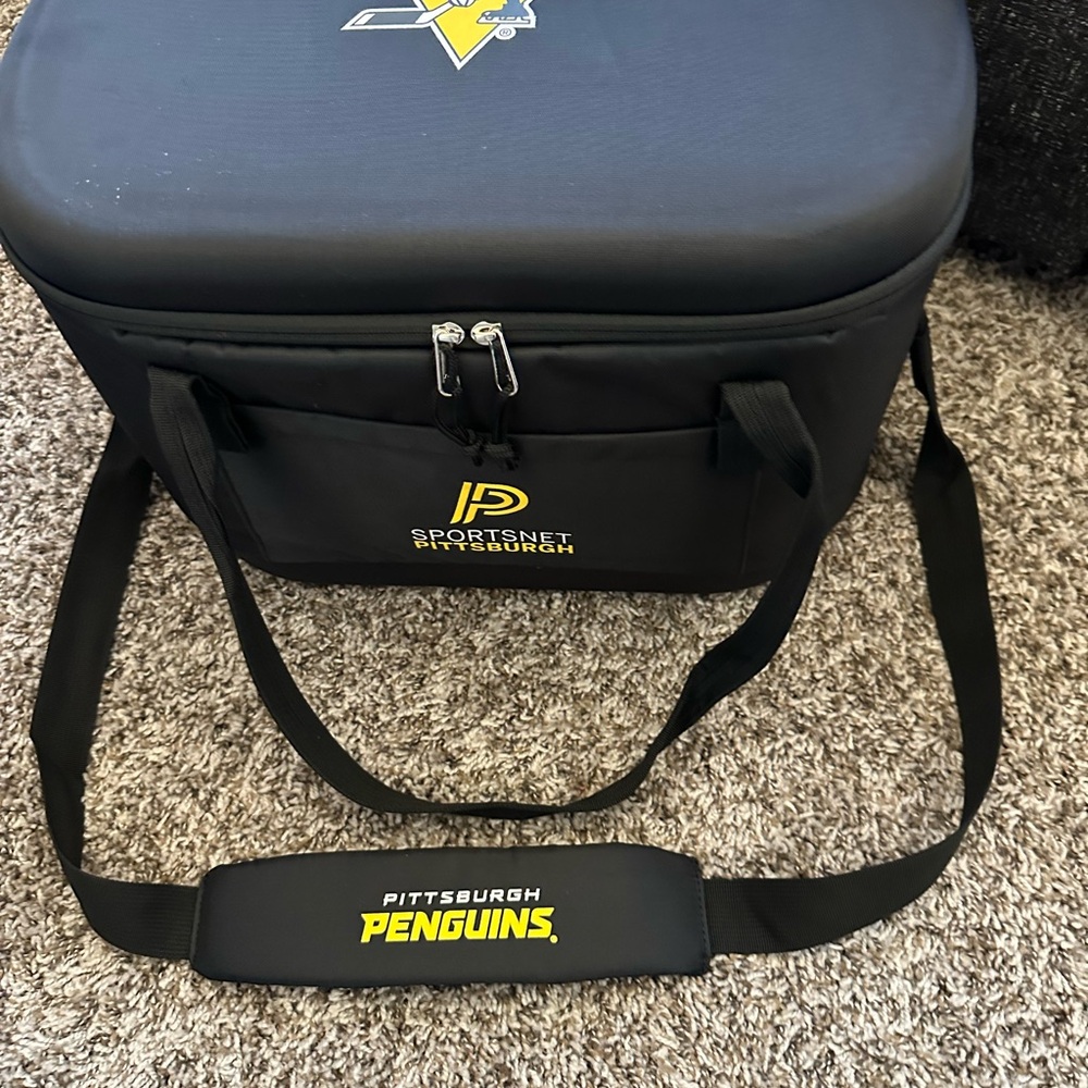 Pittsburgh Penguins 2025 Charity Bag